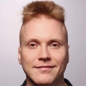 Ярослав Николаев