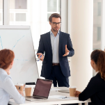 Руководитель образовательных проектов