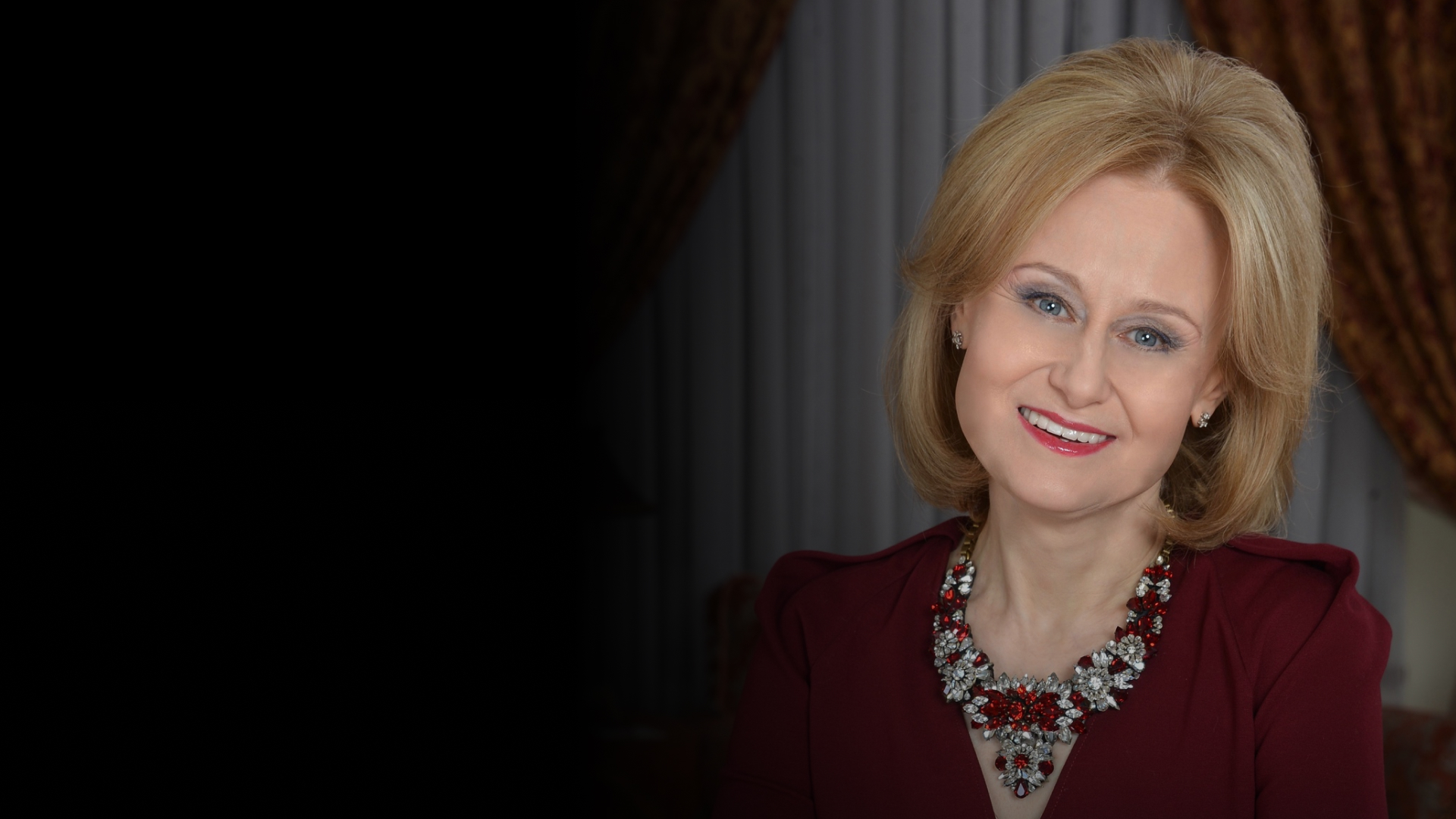 Дарья Донцова - Творческая встреча  «Как достичь успеха на литературном поприще»