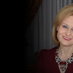 Дарья Донцова - Творческая встреча  «Как достичь успеха на литературном поприще»