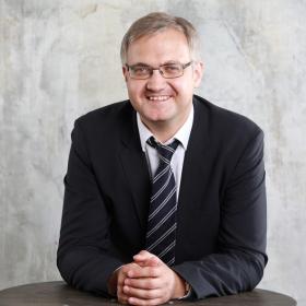 Александр Ермоленко