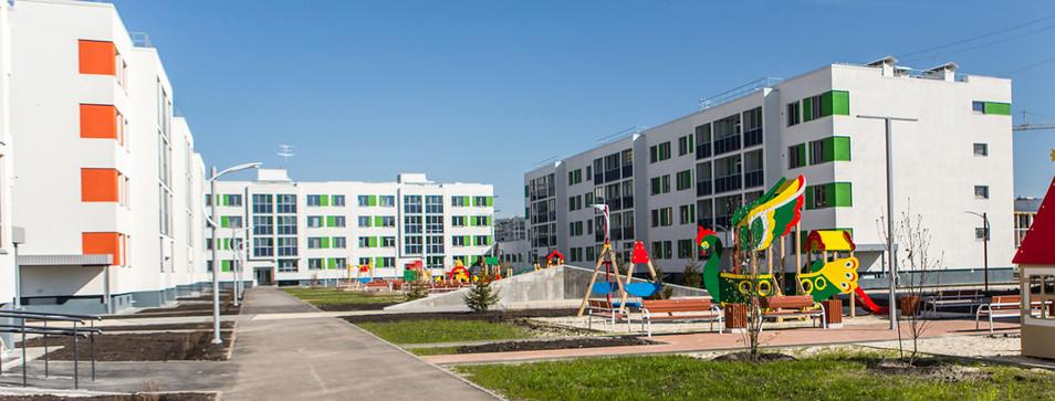 Апрель