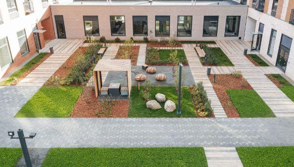 Красноказарменная 15