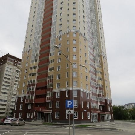 Дом по ул. Новгородцевой