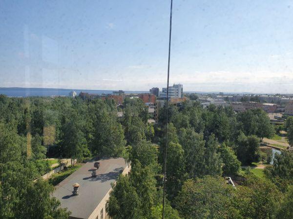 Первомайский