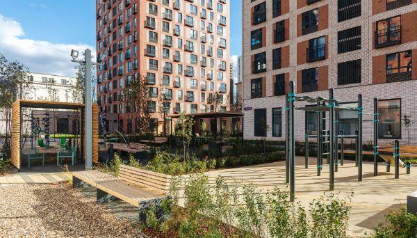 Красноказарменная 15