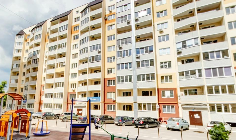 по ул. Орджоникидзе