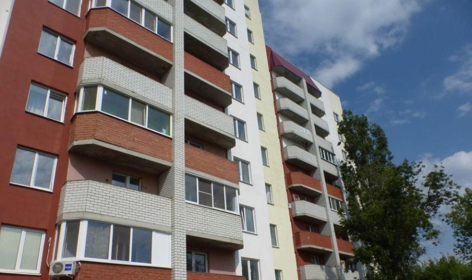 по ул. Пономарева