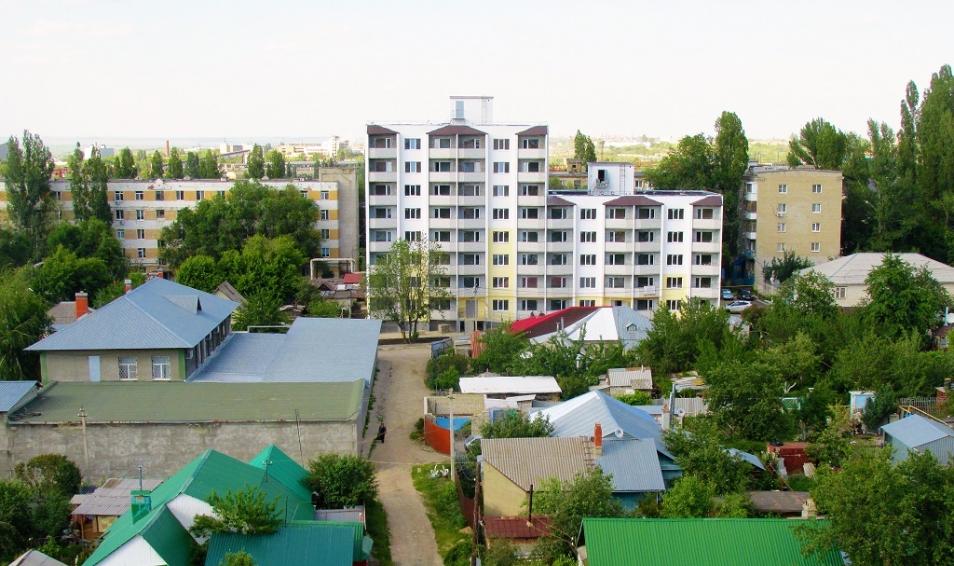 по ул. Керамической