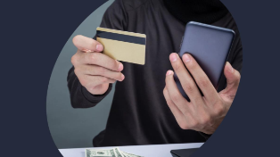Банки откажут в переводе денег из-за вирусов на смартфонах