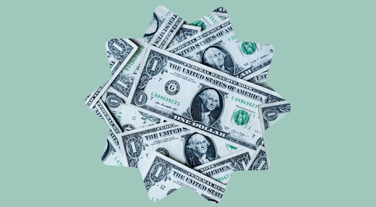 Рубль растет мем. Доллар запрещен. Опять долларов. Доллары в рубли. Доллары в руках.