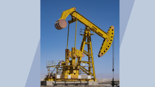 США ослабили санкции на нефть из России — что будет с ценами на бензин