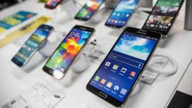 В России начали продавать смартфоны, ввезённые по параллельному импорту. Действительность неприятно удивляет