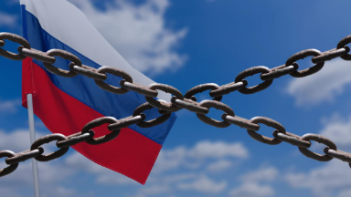 Джиу-джитсу на 2 млрд долларов. Бессент оценил, сколько заработает Россия от смягчения санкций