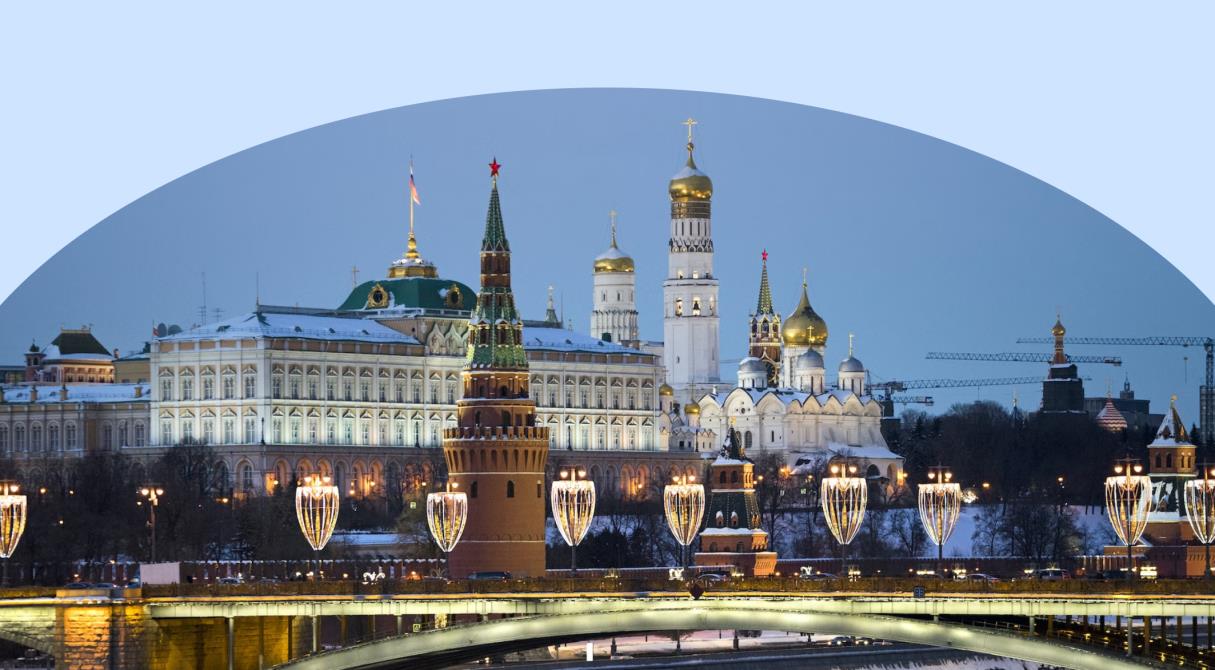 «Хватит кормить Москву». Налоги с доходов должны идти в регионы