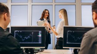 Куда чаще всего вкладывались россияне на Мосбирже: составили топ по активам