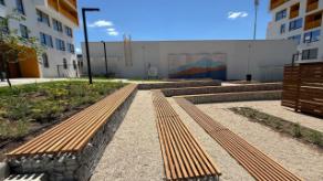 slide-4
