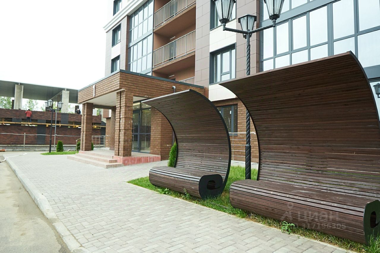 Slide 32